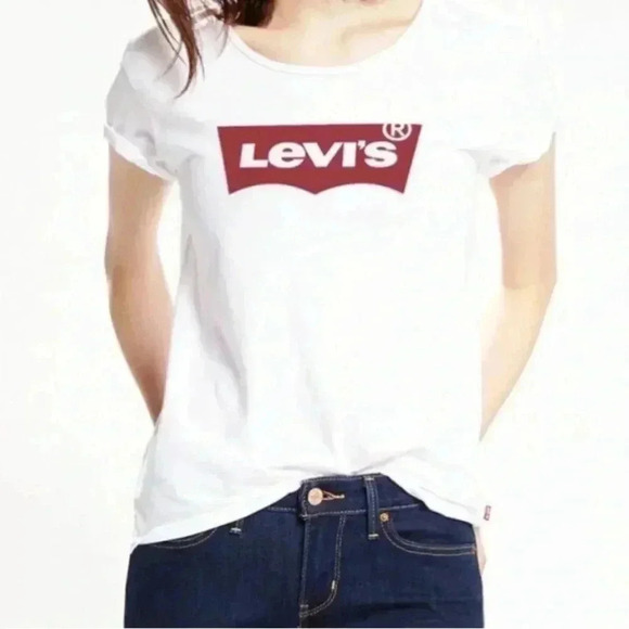 NWOT Levi’s women’s logo tee (Size 8-10 Years) - Picture 1 of 5